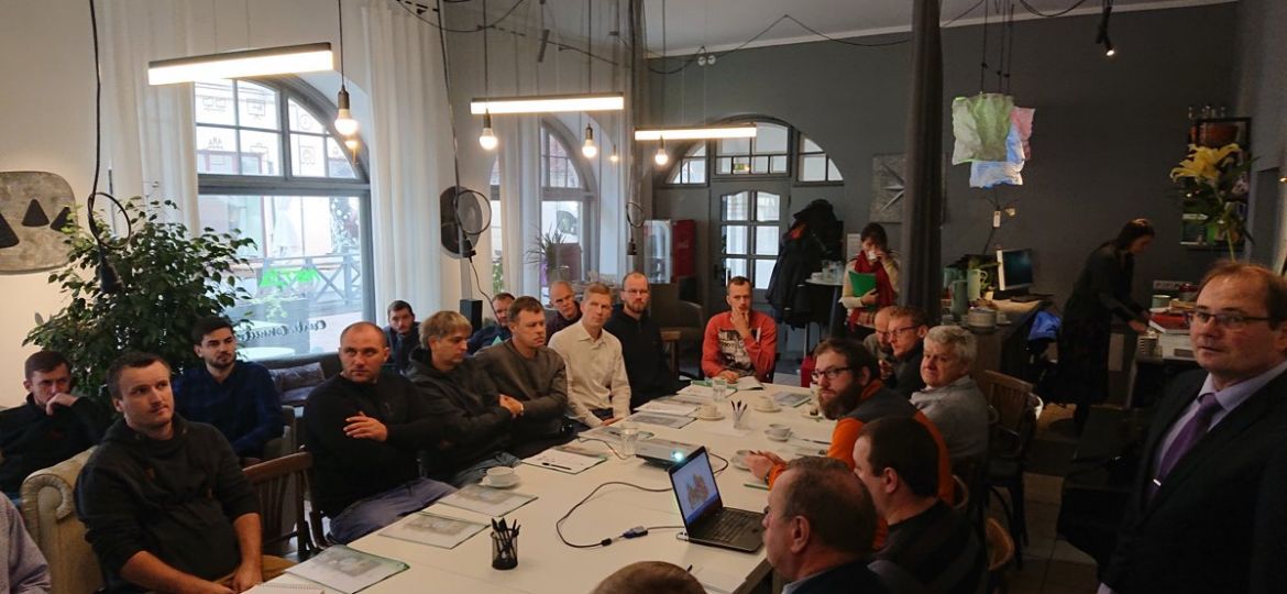 Mērniecības kolēģi LMB kursos Kuldīgā 2018 gada 31.oktobrī